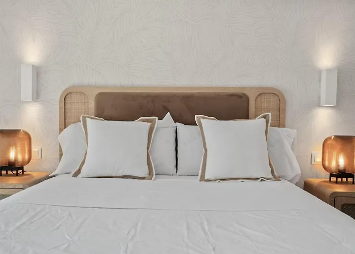 Apartamento Luxury Oasis 325 With Pool, Spa, And Golf Estepona