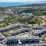 Luxury Oasis 325 With Pool, Spa, And Golf Apartment *