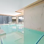 Apartment Luxury Oasis 325 With Pool, Spa, And Golf