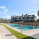 Luxury Oasis 325 With Pool, Spa, And Golf
